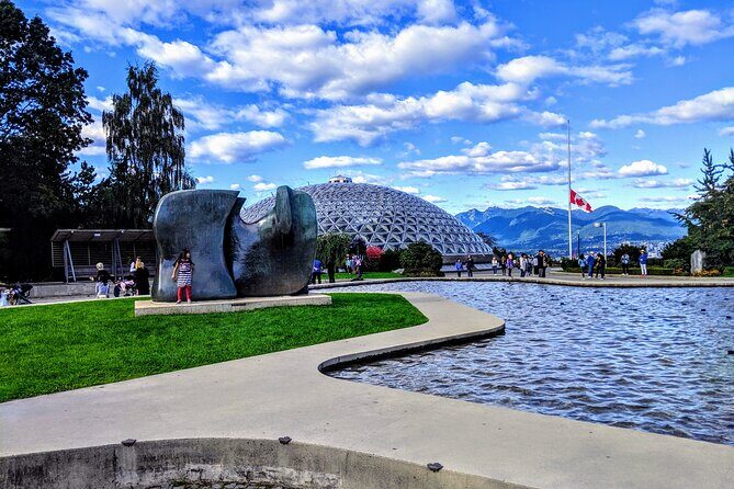 4 Unforgettable Hours in Vancouver - A Private Car Tour That Gets You From Downtown to Gardens