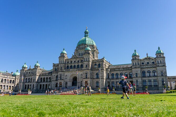 Butchart Gardens and Victoria Sightseeing Tour from Vancouver - Your 3-hour Victoria window: what to do with it
