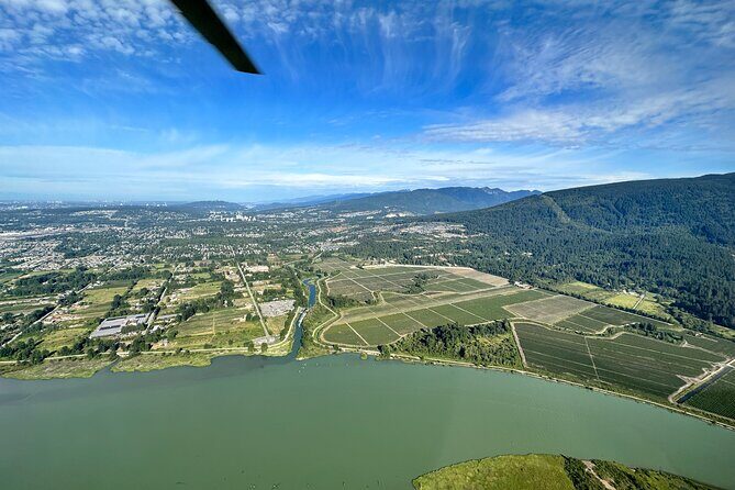 Discovery Flight Experience (Depart SKY Hangar) - The itinerary in plain English: tour the hangar, then a 20-minute BC flight