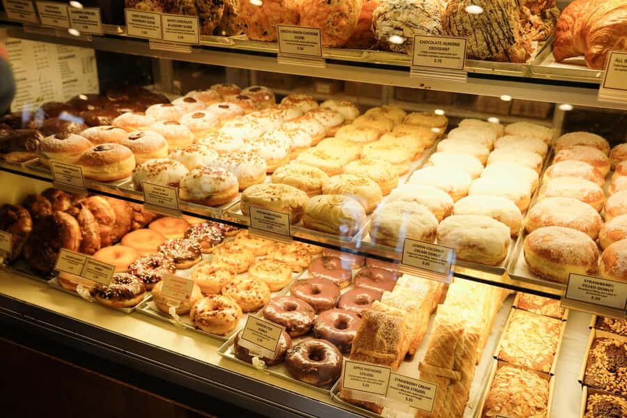 Downtown Vancouver Donut Adventure by Underground Donut Tour - What to bring for a comfortable donut walk in Vancouver