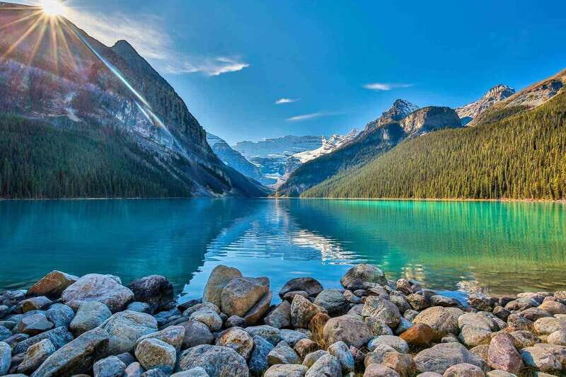 From Vancouver:4-Day Columbia Icefield & Banff National Park - Why the Banff + Icefield combo feels so complete