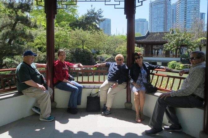 Grand City Small Group Tour of Vancouver - Price and value: why $131.43 can work (if you want a full-day overview)