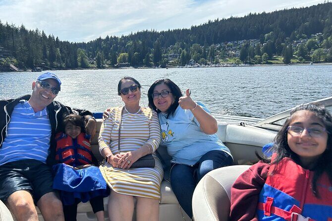 Granite and Silver Falls Private Boat Tour in Vancouver - Twin Islands: brief, calm, and built for wildlife spotting