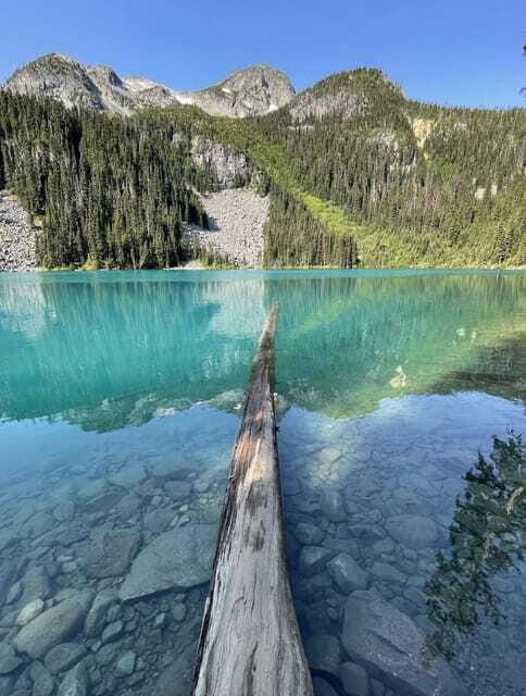 Joffre Lakes/ Hiking Day Trip - Should you book this Joffre Lakes day trip?