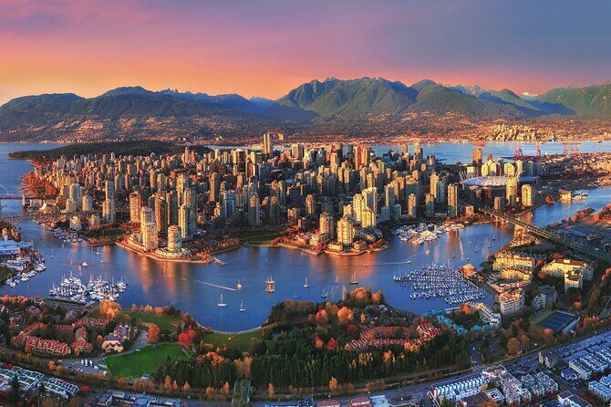Private Airport Transfer to Vancouver Downtown and Canada Harbour - No City Tour Means You Get What You Pay For