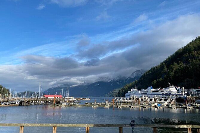 Private Guided Grand City Tour in Vancouver with your luggage - Horseshoe Bay: a quieter waterfront village break and BC Ferries energy