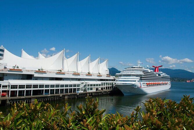 Private Transfer from Vancouver Hotel OR Port to Airport. - Airport Arrival at Vancouver International Airport (YVR): Less Stress at the Curb