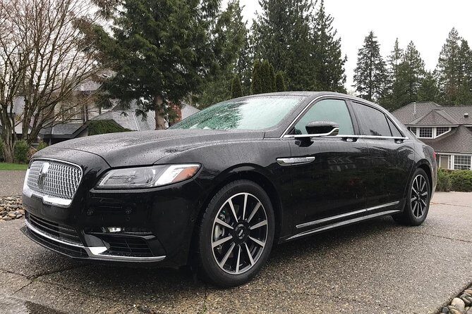 Private Transfer from Vancouver Hotel OR Port to Airport. - How the Chauffeur Communication Works (and Why You’ll Appreciate It)