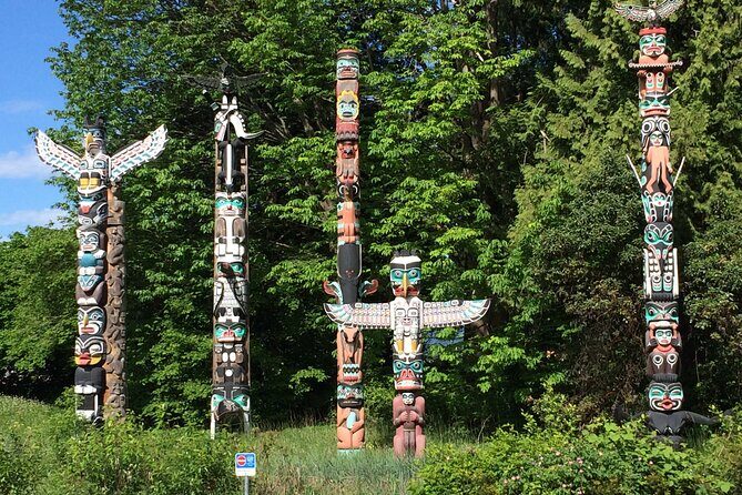 Stanley Park & Downtown - Vancouver Bike Tours - Why This Stanley Park and Downtown Bike Tour Makes Sense