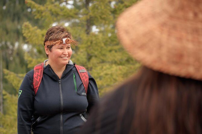 Talking Trees: Stanley Park Indigenous Walking Tour Led by a First Nations Guide - Stop 1 and Stop 3: Start Clear, Finish Free to Explore