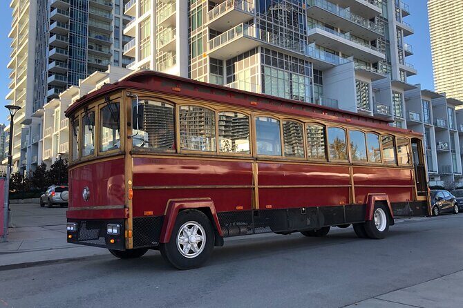 Taylor Swift Karaoke Sing Off Trolley Tour - Meeting at Canada Place (and how to avoid the most common stress)