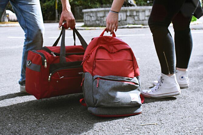 Vancouver All Day Luggage Storage - Where your bags go: not next door to the terminal