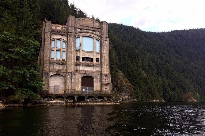 Vancouver City and Waterfall Waterfront Sightseeing Boat Tour - Stanley Park from the water: the shoreline you rarely see