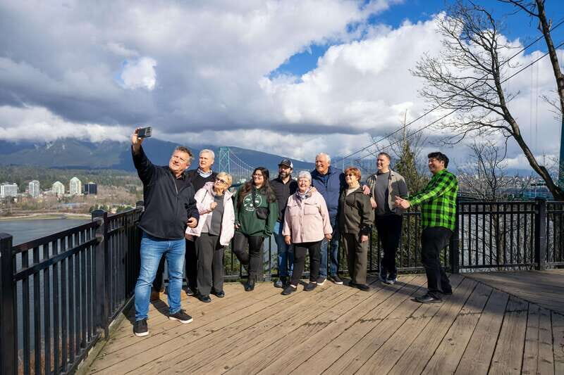 Vancouver: City Sightseeing Bus & Boat Tour - The Vancouver Lookout glass elevator: 360° views that make sense