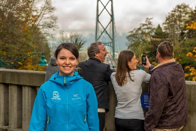 Vancouver City Sightseeing Tour: Granville Island & Stanley Park - Stanley Park at Prospect Point: Views With Structure, Not Chaos