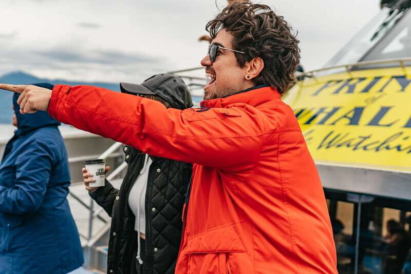 Vancouver: Covered Whale Watching Adventure with Free Photos - Free photos: a smart add-on that changes how you watch