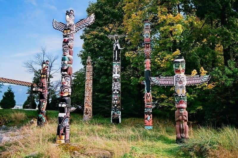 Vancouver Highlights 4-Hour Private Tour - Chinatown and Canada Place: history and waterfront icons from the road