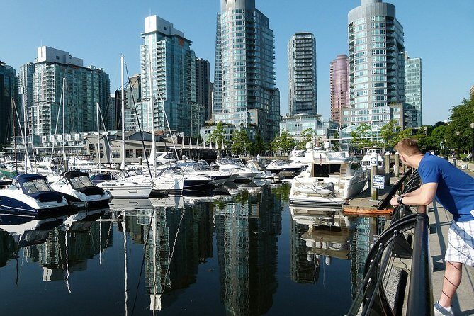 Vancouver Private Tour: Highlights & Hidden Gems with a Local - Walking route strategy for a smooth 2–5 hour experience