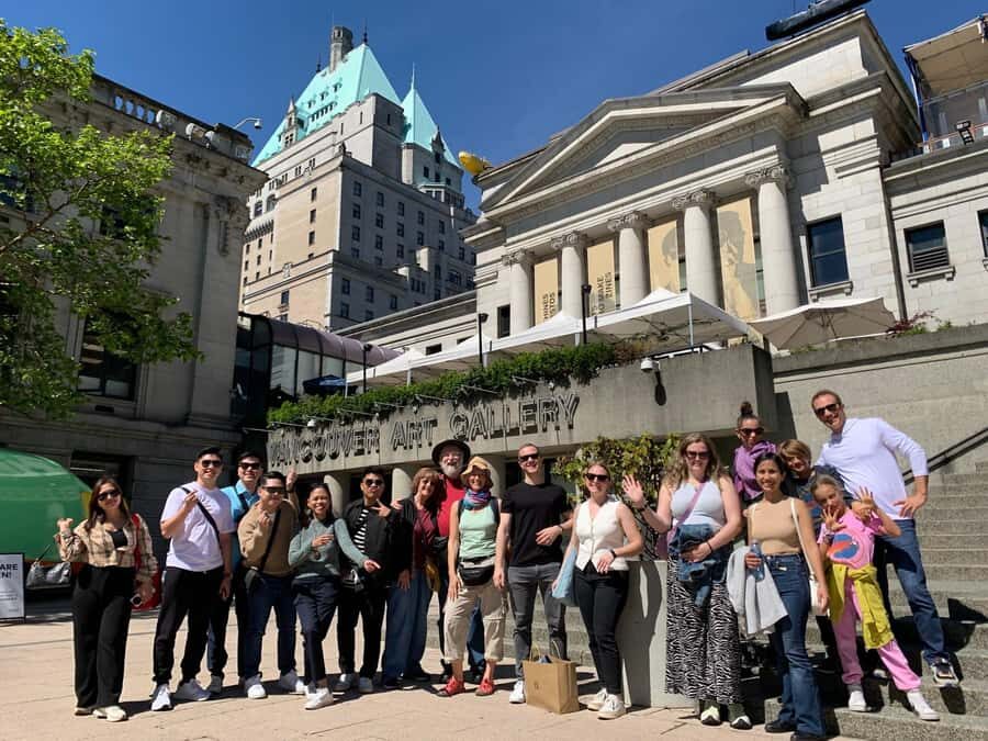 Vancouver: Private Walking Tour of City Highlights | 3-Hour - Granville Street and the Public Library Mid-Break: Use It Like a Pro