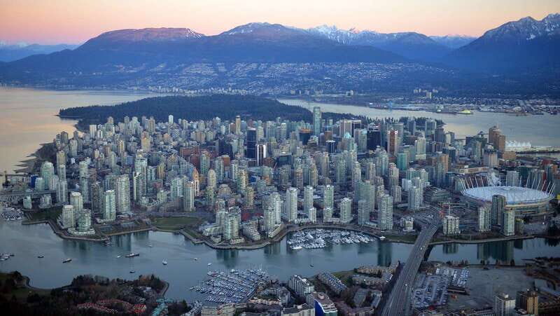 Vancouver: Private Walking Tour with a Local - Key things to know before you go