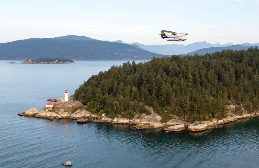 Vancouver: Scenic Panorama Seaplane Tour - Weather reality: rain or shine still doesn’t mean the mountains always cooperate