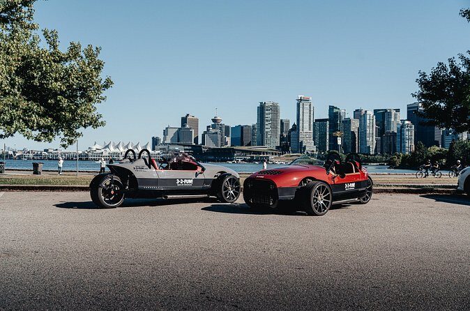 Vancouver Signature Highlights Open Air Roadster Tour - English Bay and the Laughing Men: coast in motion