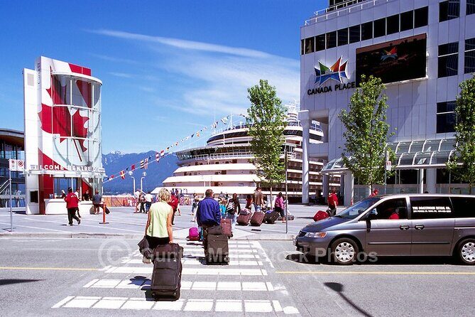 Vancouver Tours,See the City highlights at your pace - Granville Island: your best shot at food, shopping, and wandering