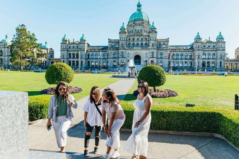 Vancouver: Victoria, Gulf Islands Cruise, & Butchart Gardens - From Downtown Vancouver to Tsawwassen: The Coach Part That Matters
