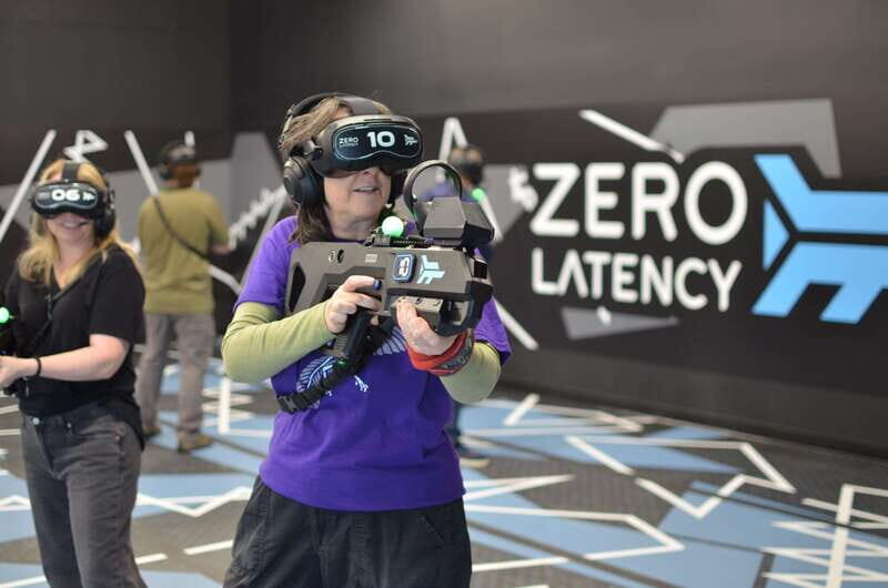 Vancouver: Virtual Reality by Zero Latency - Outbreak - The 5K wireless headset and the no-wires free-roam style
