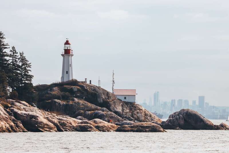 Vancouver: Waterfront Sightseeing Tour - City and Nature - The 90-Minute RIB Ride: Speed, Bouncing, and What to Wear